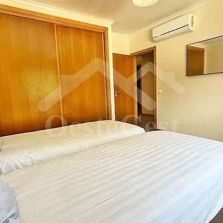 Santa Efigenia Vila *