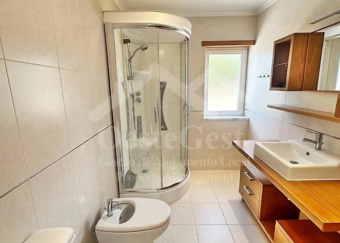 Santa Efigenia Вилла Лориньян