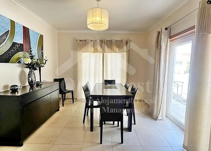 Santa Efigênia Villa